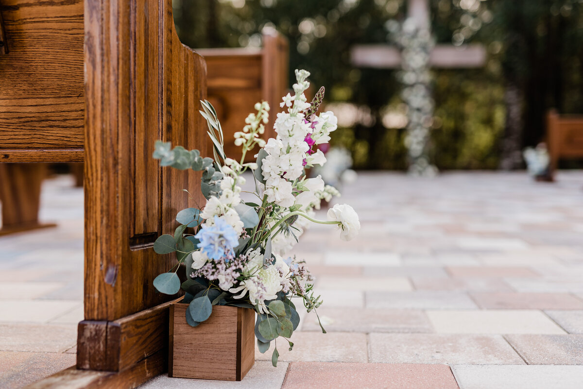 white-barn-wedding-dade-city-fl-14