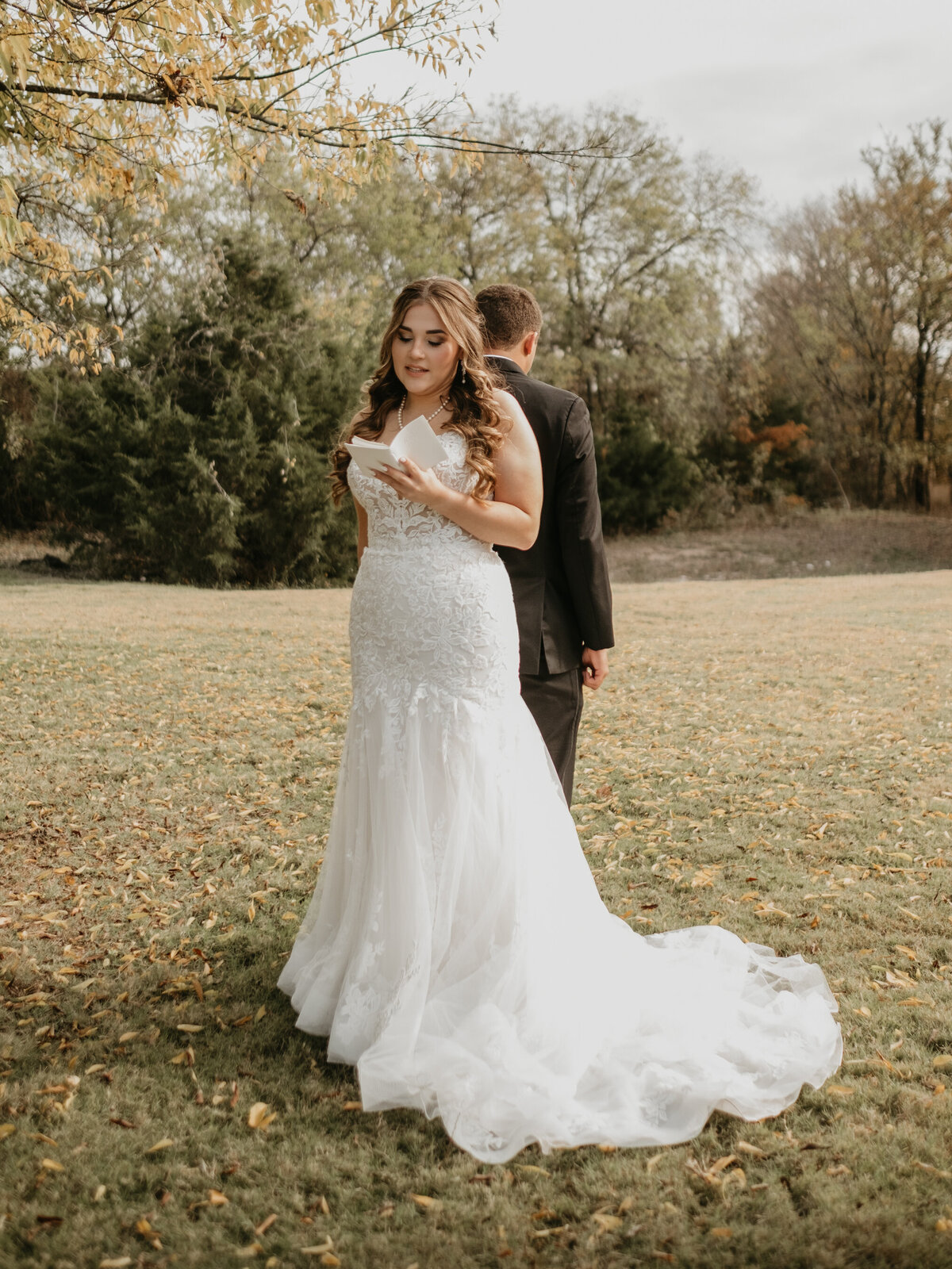 whimsical-texas-barn-wedding (5 of 27)