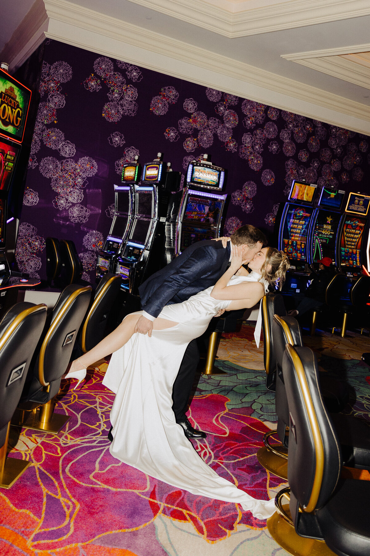 casino-niagara-wedding-photographer-001-1