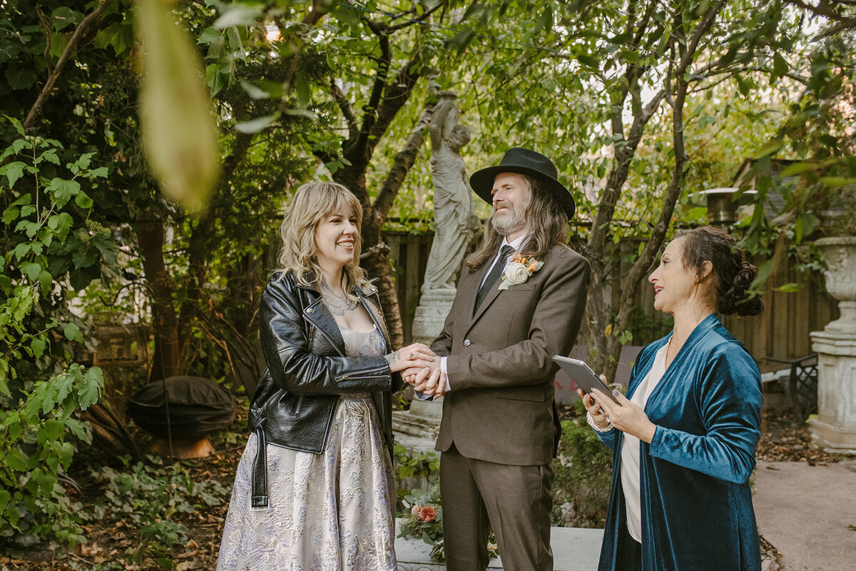toronto-city-elopement-darling-mansion-wedding-photogrphy-intimate-modern-stylish-2526