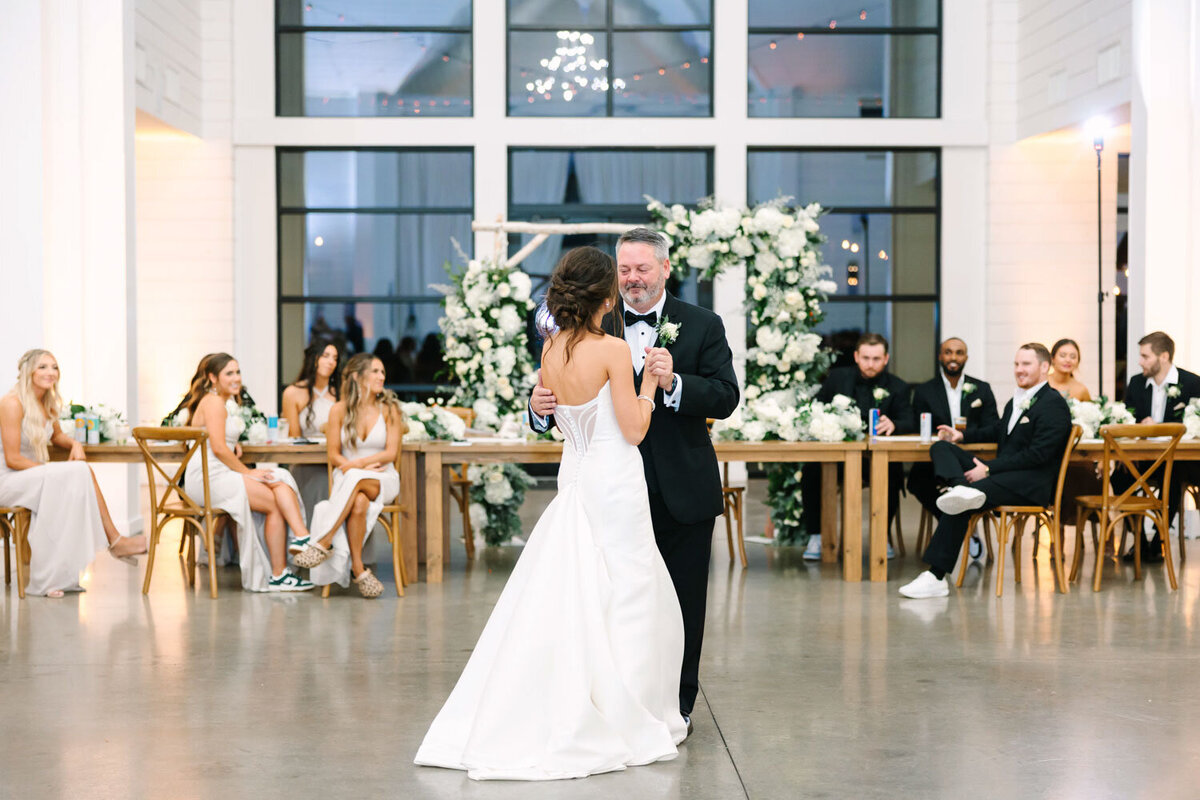 Sydney-and-Carsen-Luxury-wedding-in-Dallas-Texas-Bella-Vista-Wedding-Planning-025