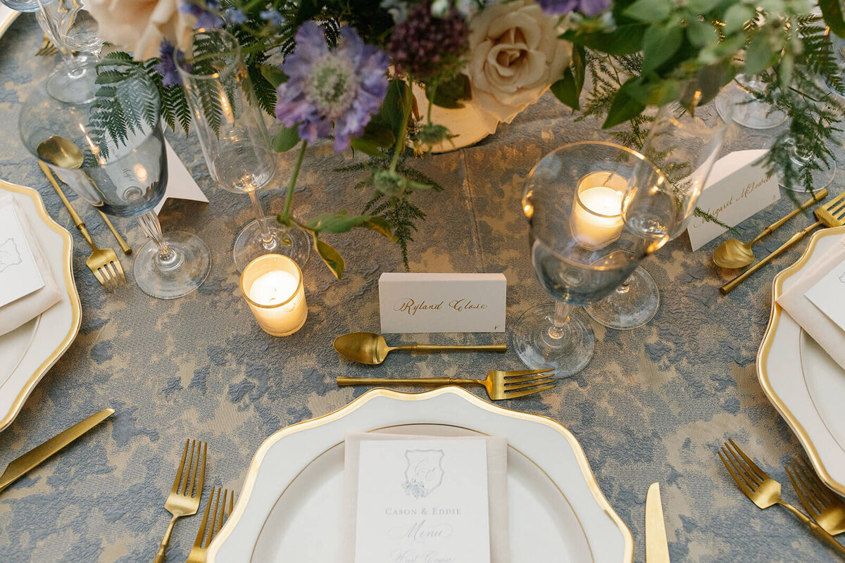 12.nashville-welcome-party-noelle-hotel-blue-and-lavender-modern-vintage-events