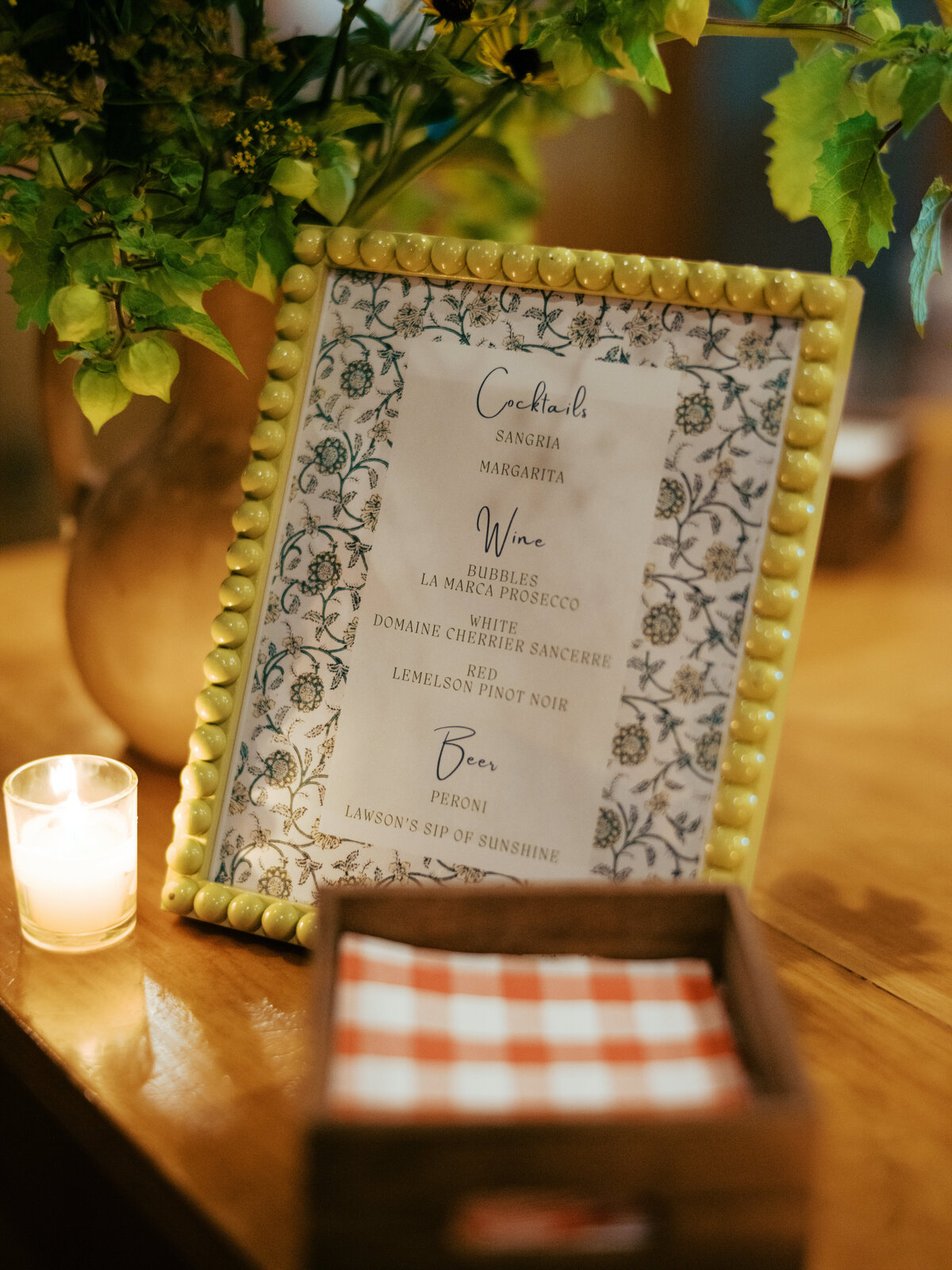 Marthas-vineyard-wedding-planner-kg-events-design-luxury-destination-weddings-private-events-corporate-events-aquinnah-ma-event-designer-outermost-inn-outdoor-tented-wedding-reception-black-frame-tent-112