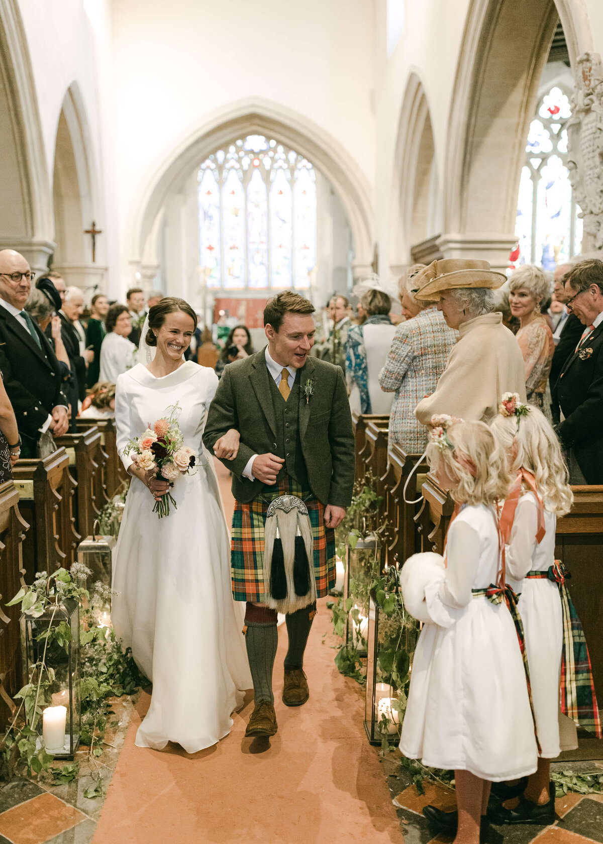 chloe-winstanley-wedding-oxford-gsp-ceremony-bride-groom-suzanne-neville