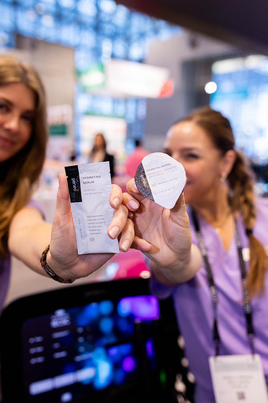 javitz-center-branding-glofacial-63_websize