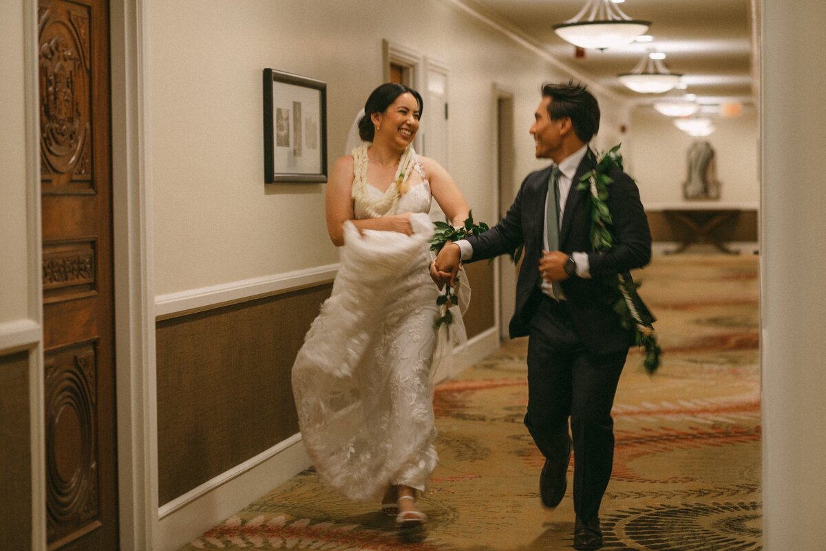 Hawaii_Wedding_Photographer_2N9A5757