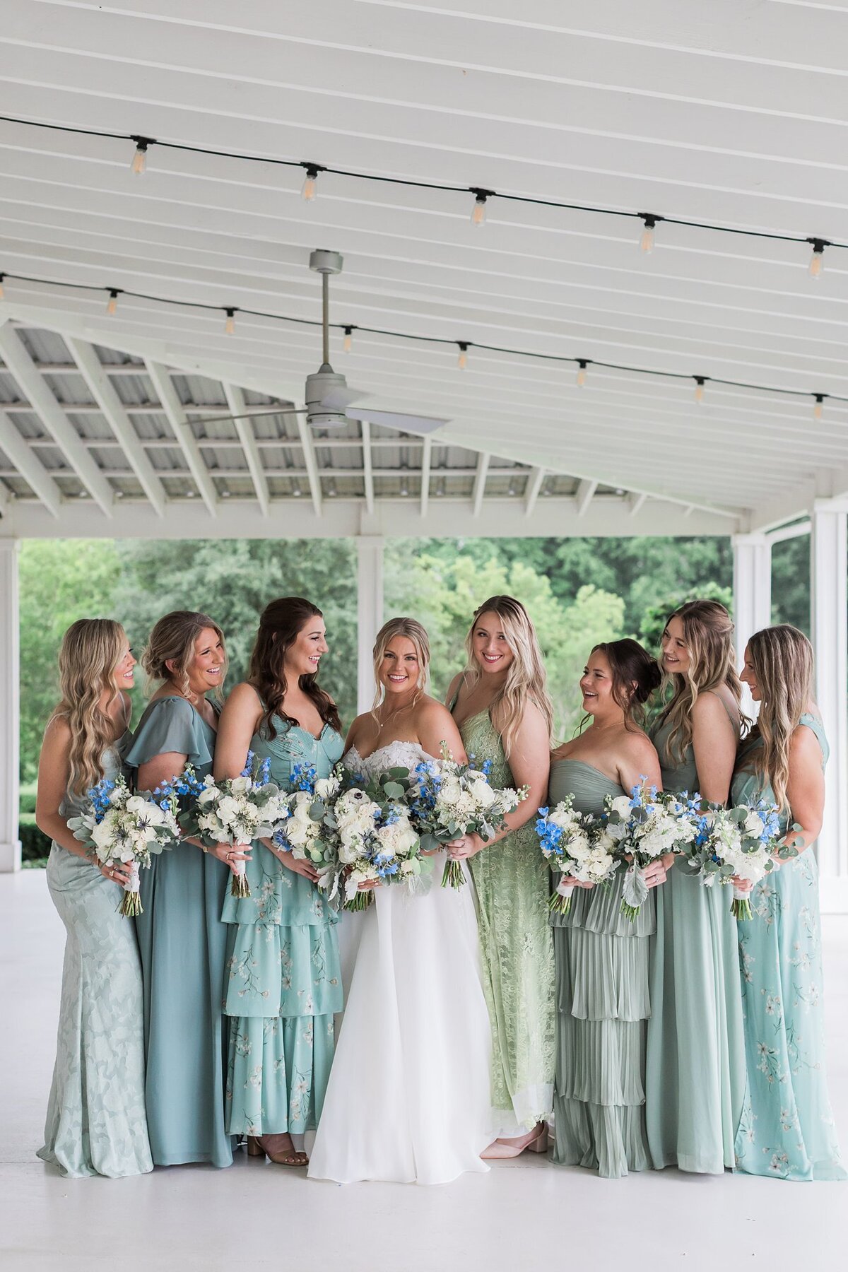DanielleandAaronTheFarmhouseKristinNicholePhotography48