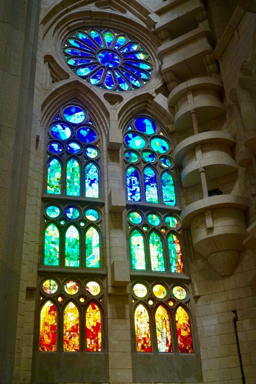 Newport-Beach-Family-Photographer-stained-glass-windows-in-cathedral