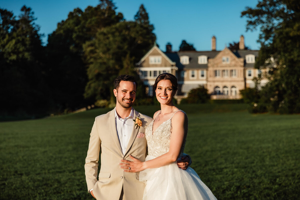 Nicole-Marcelle-Photography_085_blithewold-mansion-wedding-karlie-matt