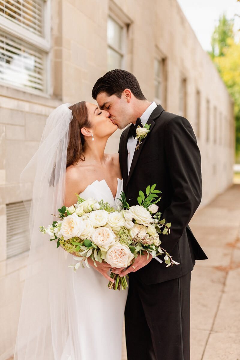 Classic Wedding at City Church of Evansville with Reception at ECC147
