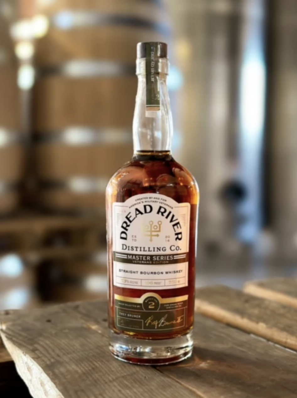 Dread River Veteran Edition Bourbon limited‑edition double‑barrel straight bourbon with rich notes of cacao and vanilla, perfect for thoughtful gifting