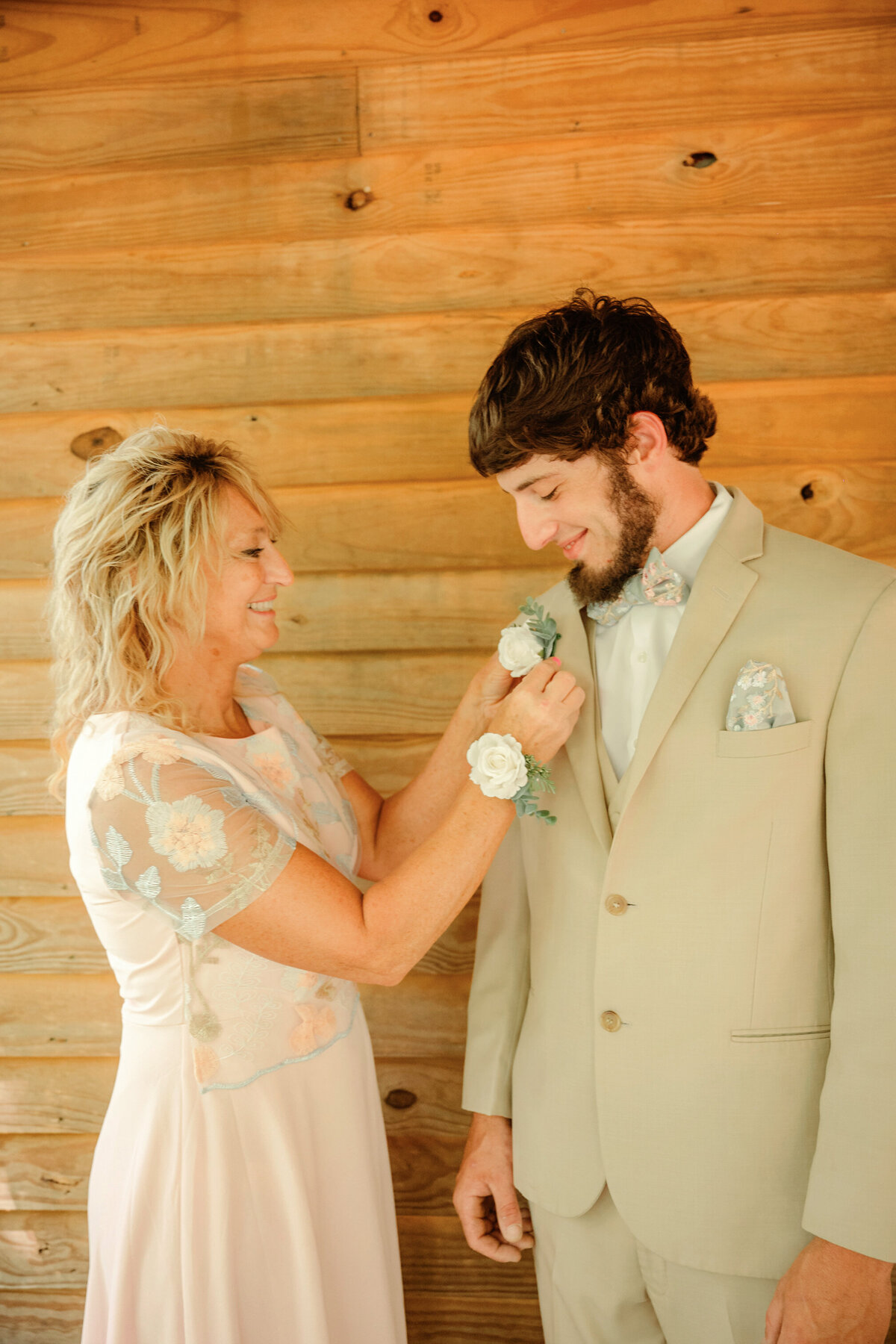 Golden Clover - The Paynes - Details and Getting Ready -88 copy