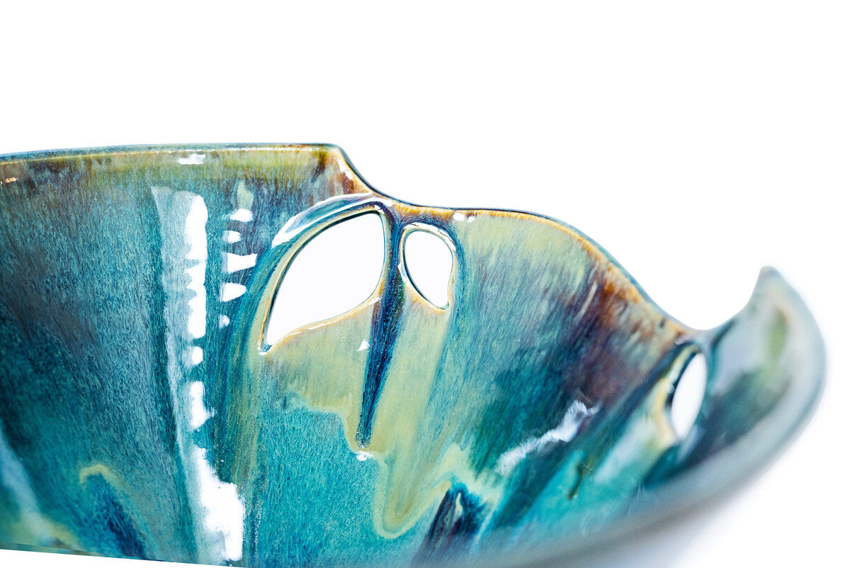 liz-allen-pottery-hand-carved-and-glazed-14