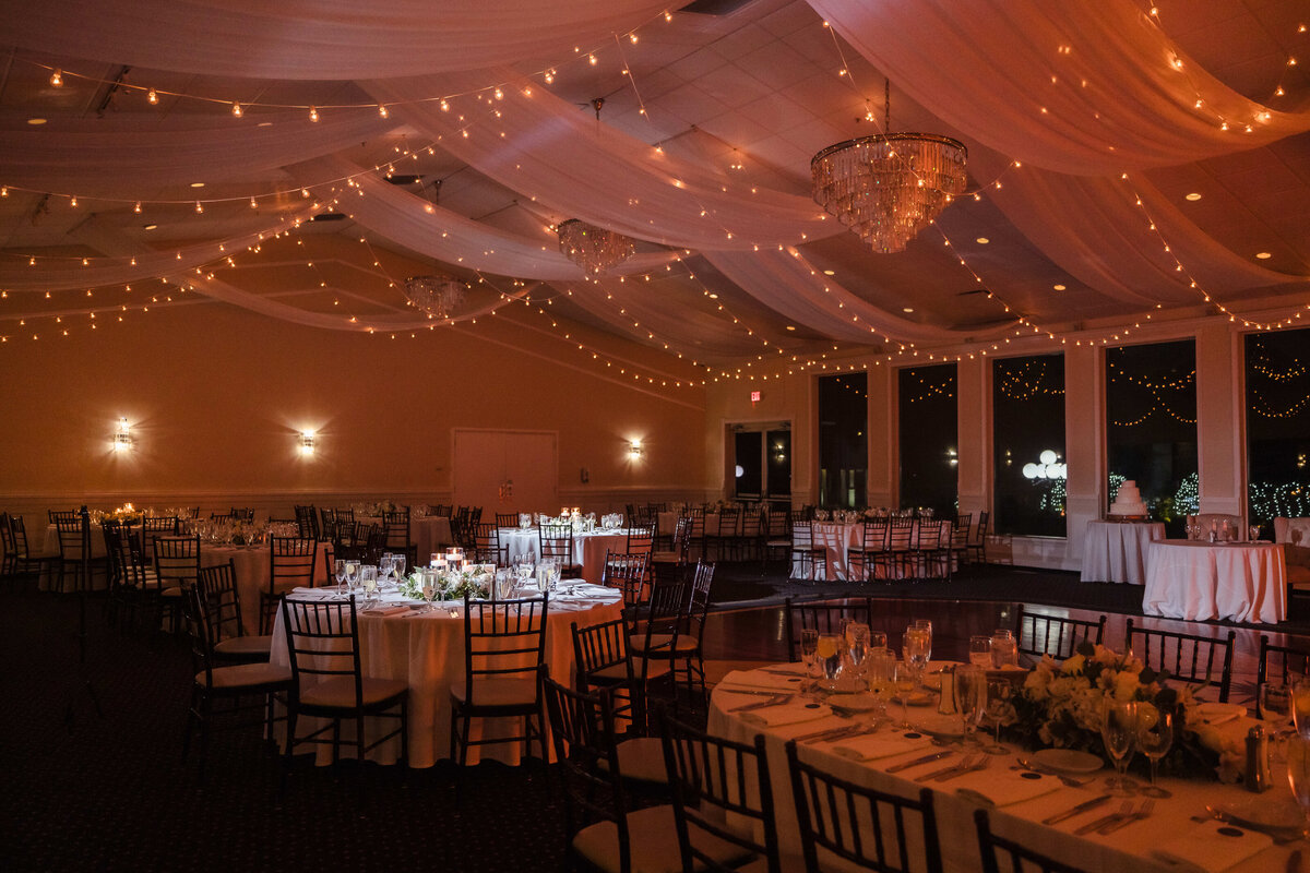 Land's End Waterfront Catering Wedding Long Island New York37