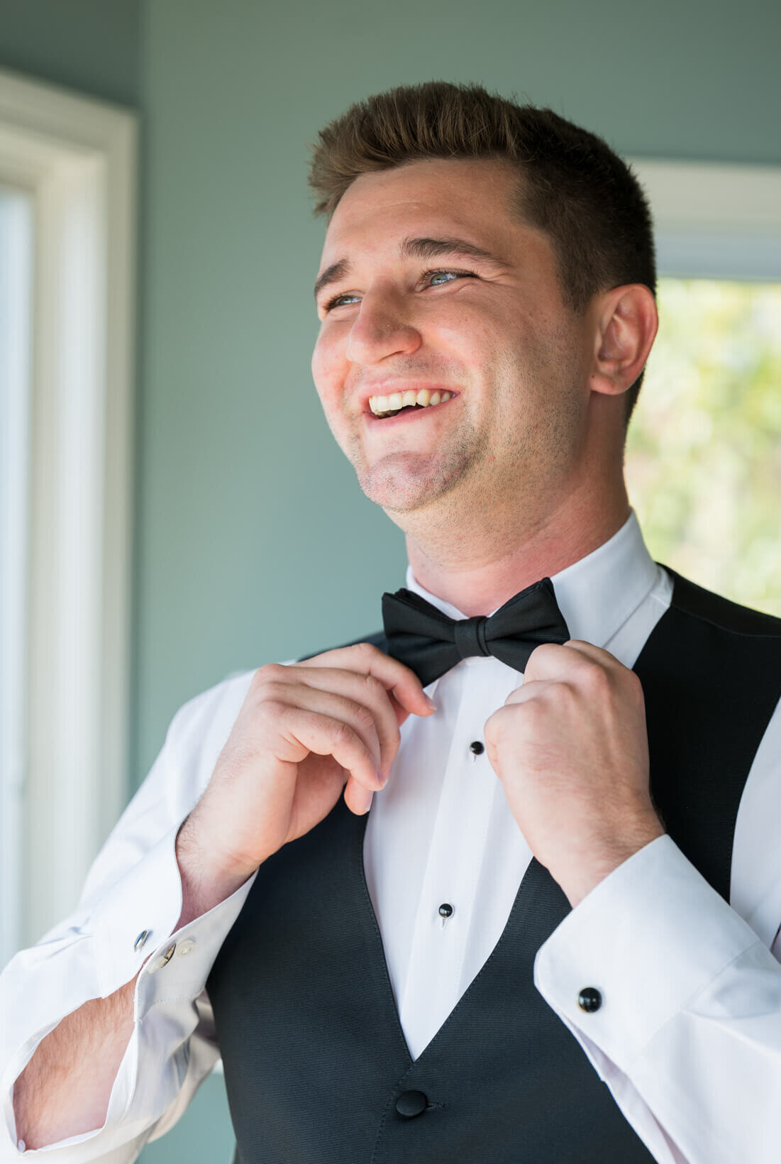 Wedding-at-The-Commodore-in-Hartland-WI-18