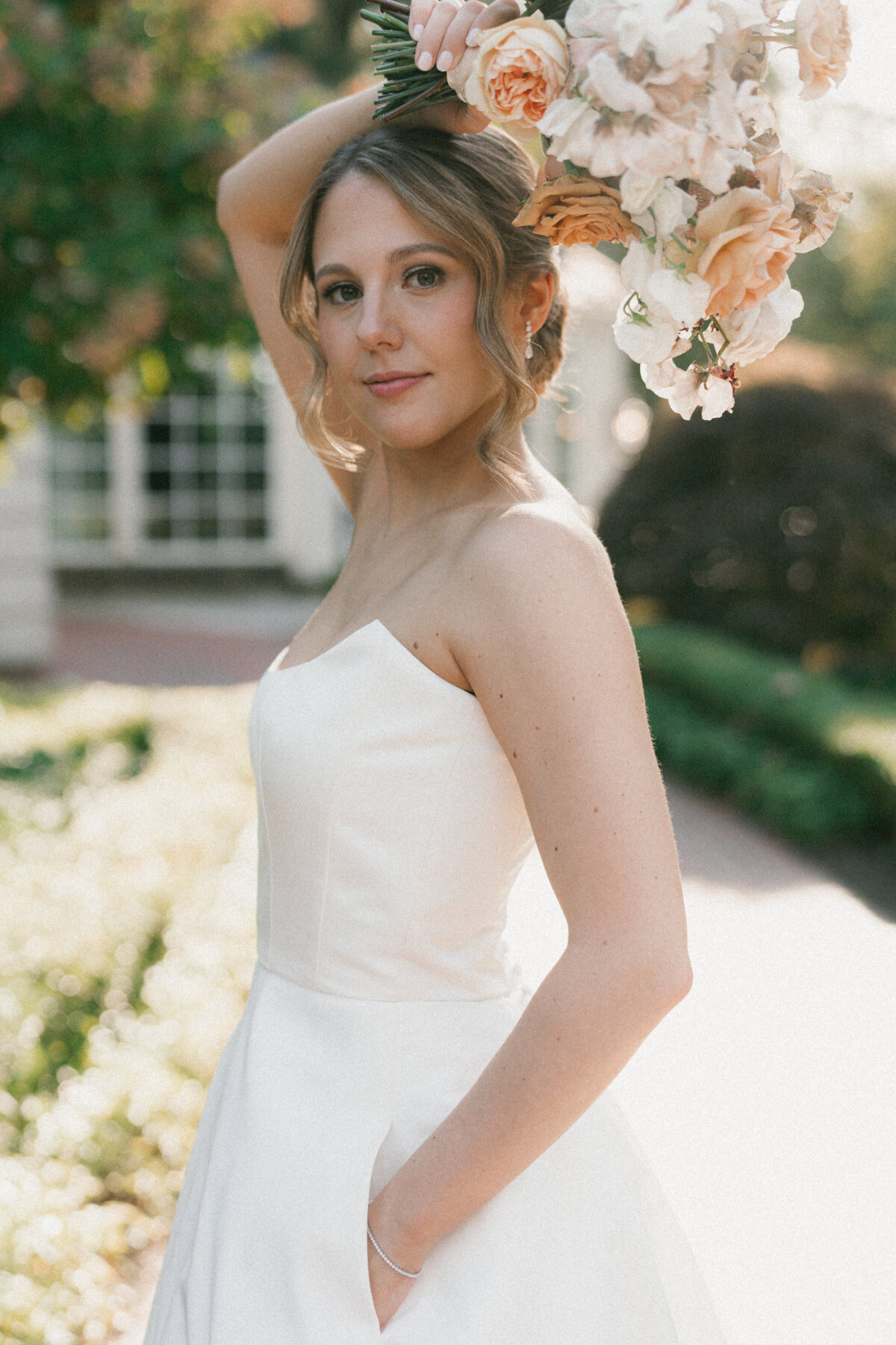Grace & Ardor Co. East Coast Wedding Engagement Photography Pennsylvania New York City New Jersey Philadelphia Timeless Bold Art Direction Editorial Erin McGeever Ashford Estate Fall-39