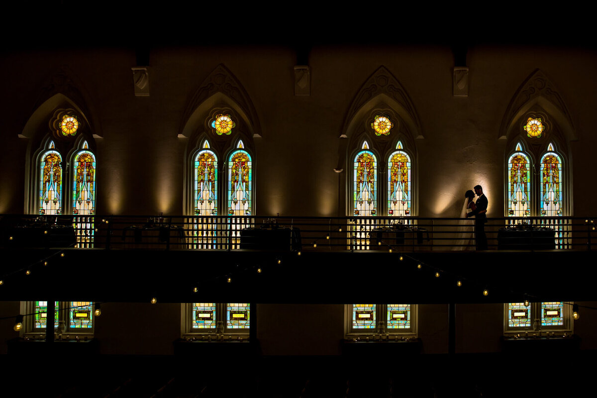 the-transept-wedding-portrait-couple-cincinnati