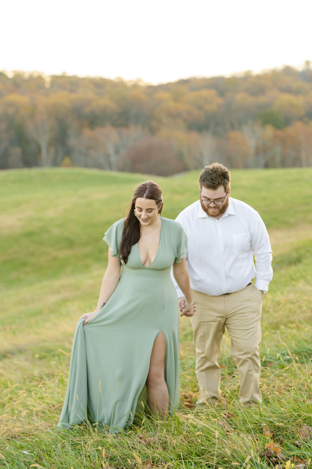 sky-meadows-state-park-engagement-86