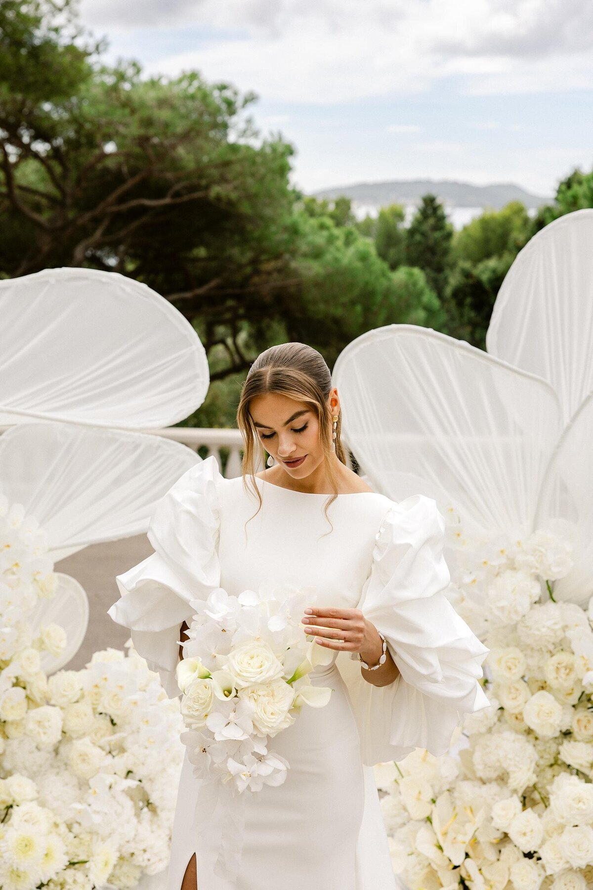 fashion-modern-candid-timeless-wedding-photographer-european-6