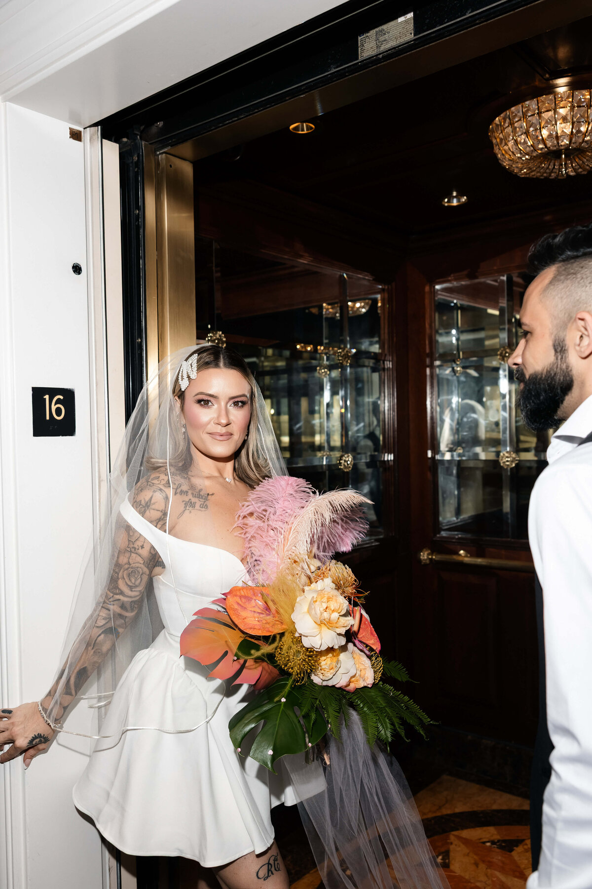 29_riskyexposure_sasha-andy_las-vegas-elopement-photography