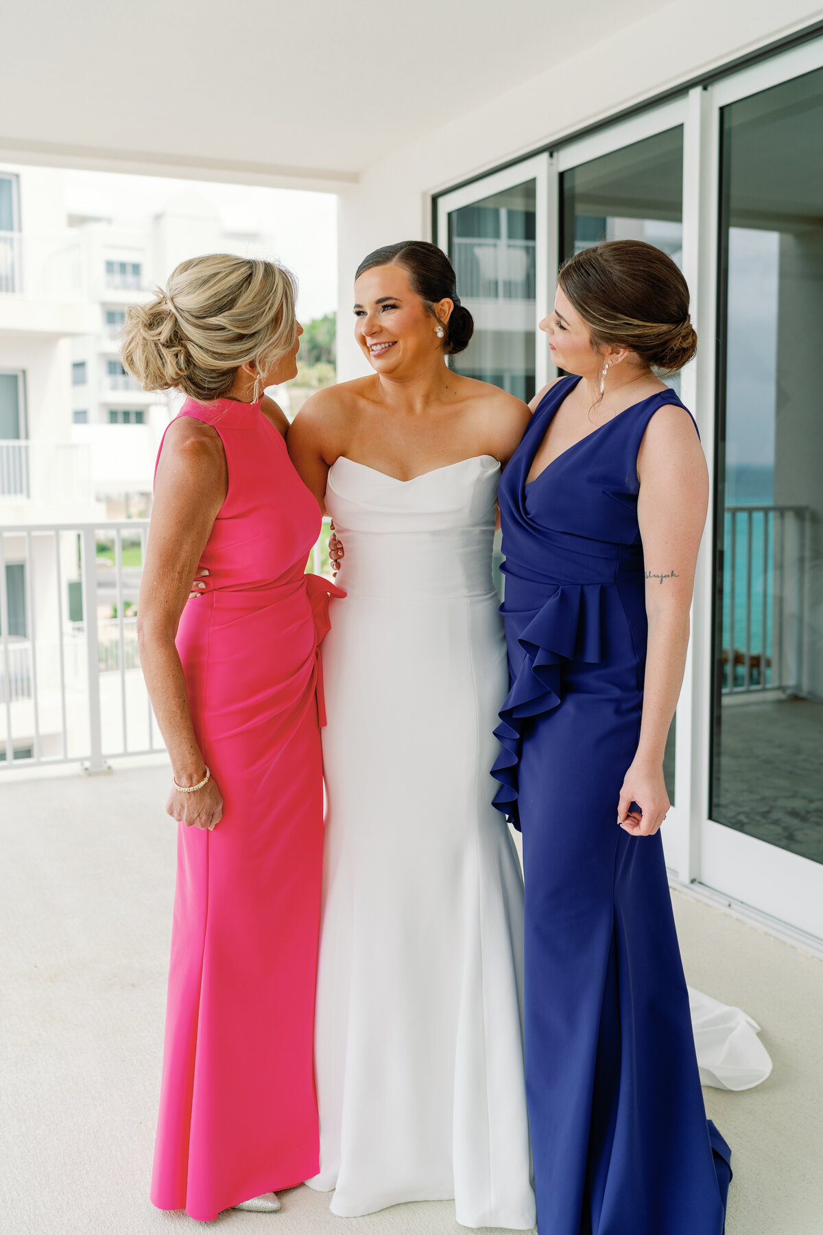 Hayley+Zach_Wedding_SNEAK_FoxtailCo_-159