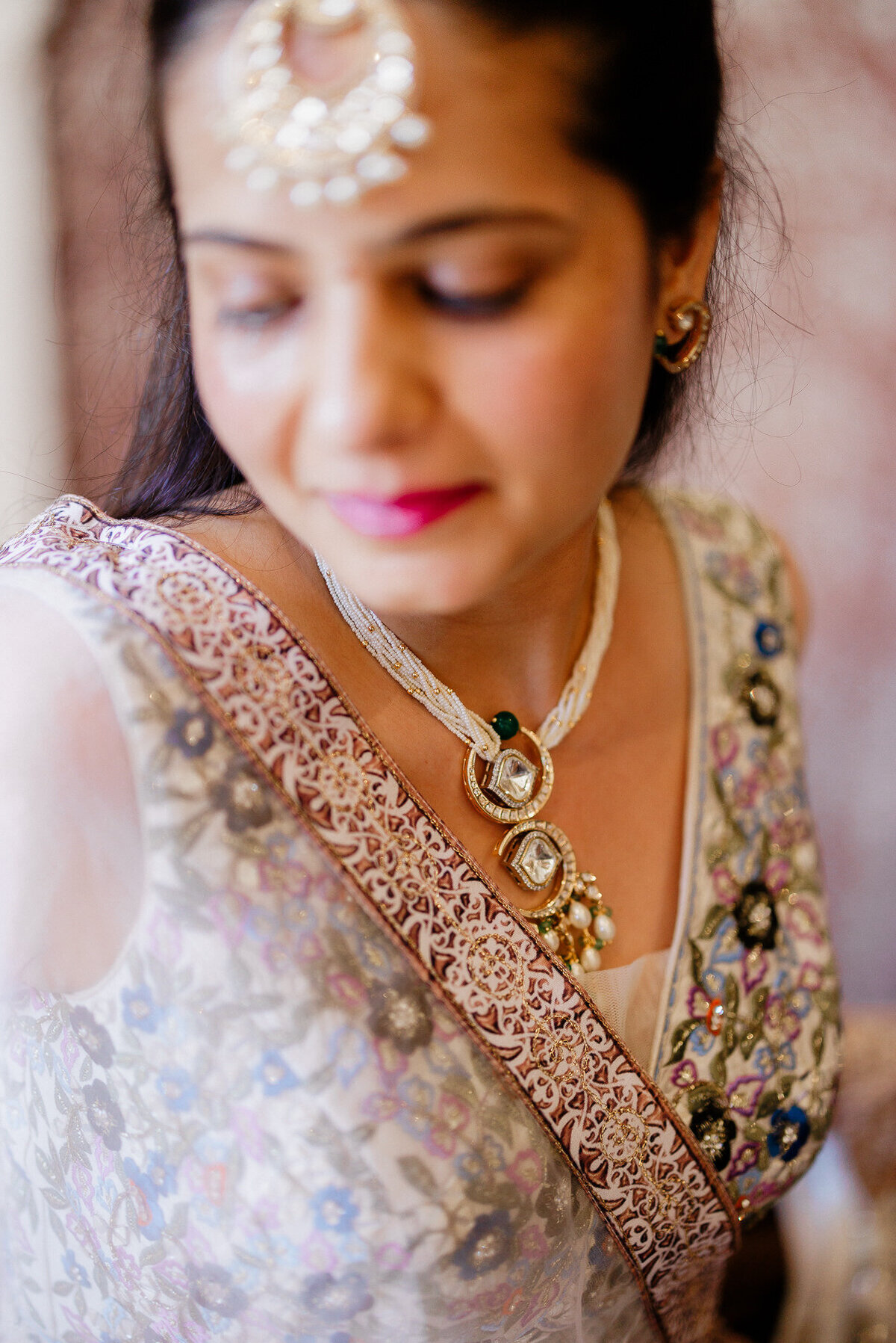 Modern_Chic_Chateau_Valouze_Destination_Wedding_Photographer-12