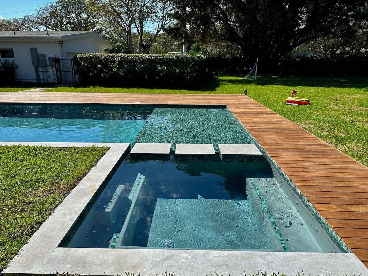 Spa and swimming pool