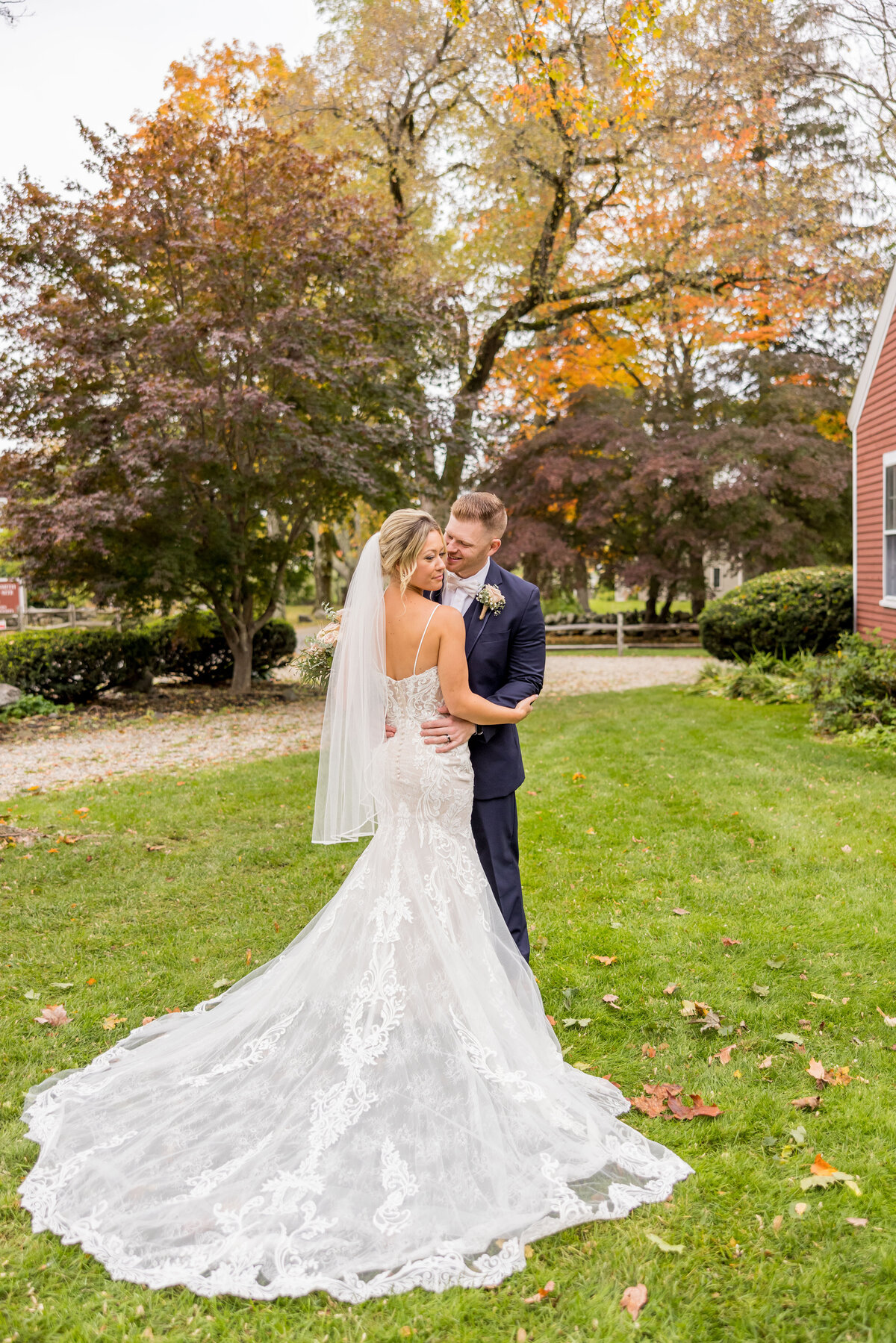 bride and groom in fall wedding