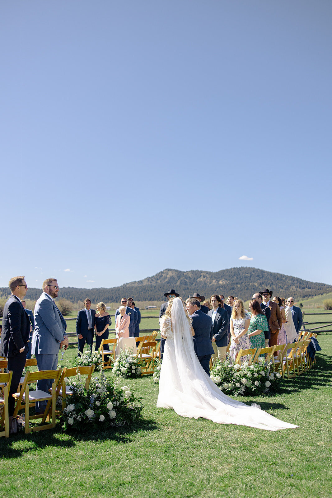 Diamond-cross-ranch-wedding-J-NFoxtails-photography-076