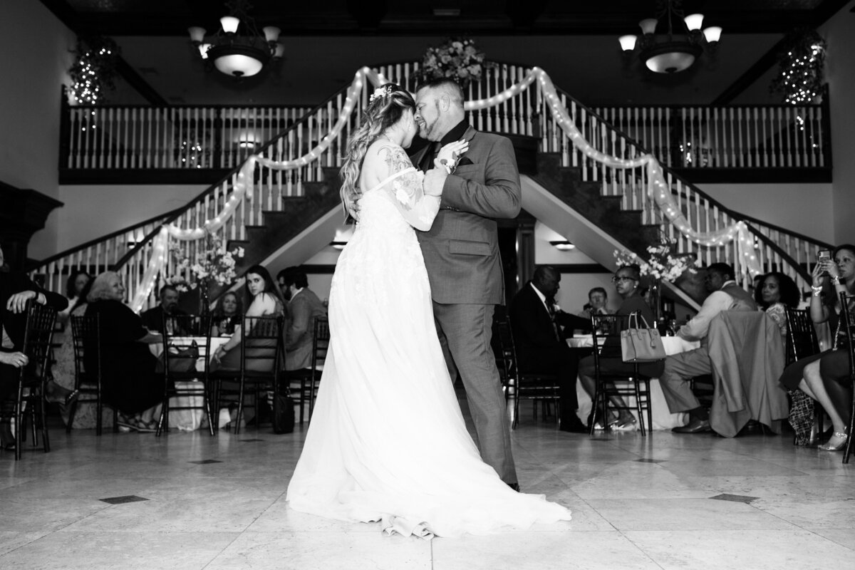 Carl-House-Wedding-First-Dance-Grand-Staircase