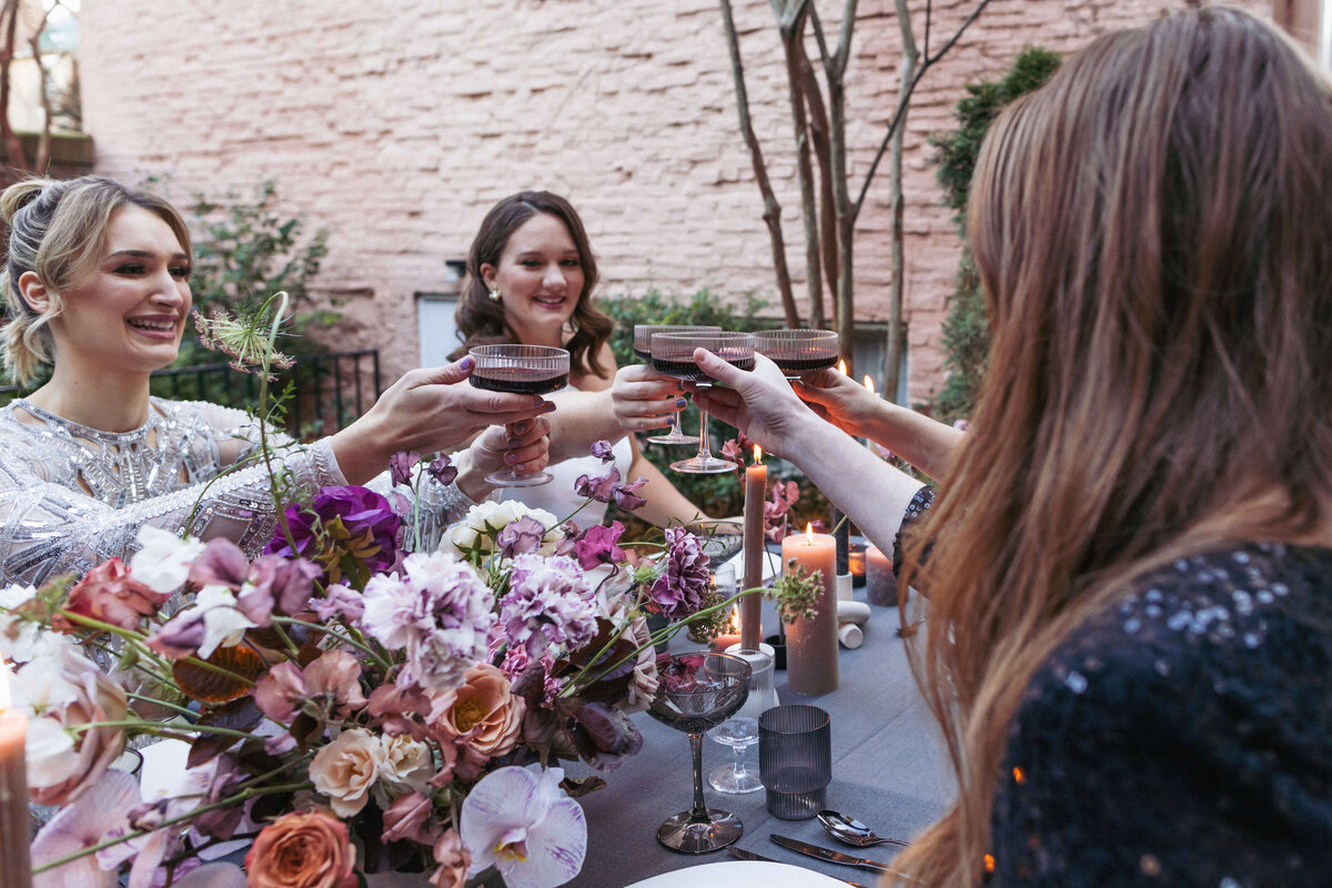springvale-floral-design-purple-centerpiece-event