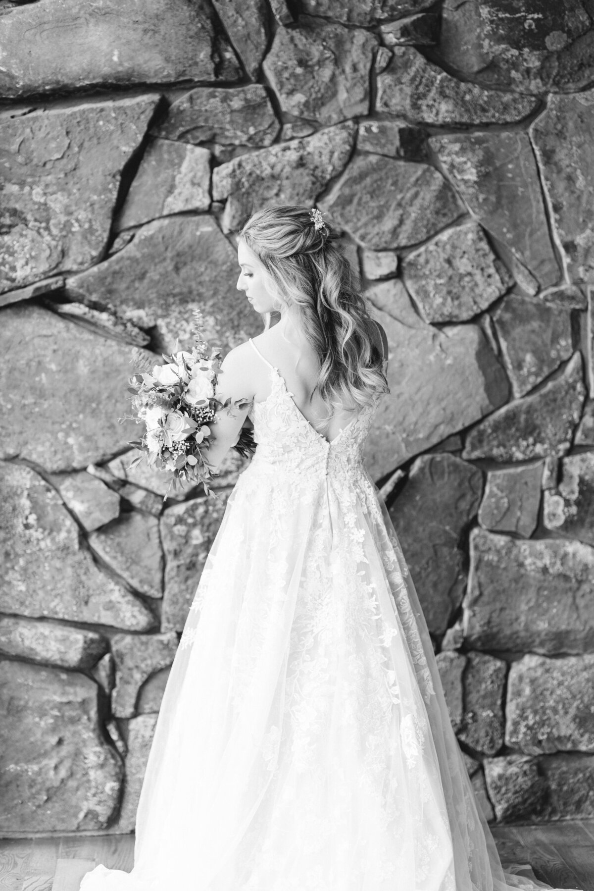 Black-Canyon-Inn-Wedding-Taylor-Nicole-Photography-18