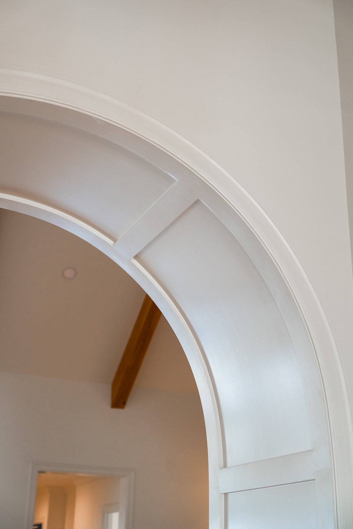 Arched trim work details in Colleyville custom home