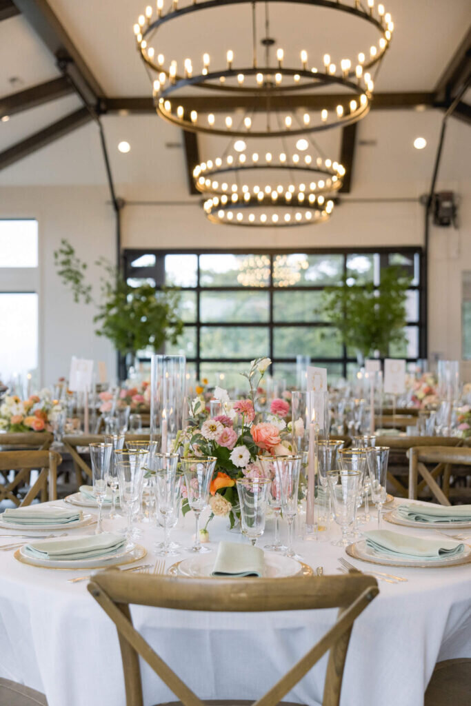 smoky-mountain-wedding-venue-the-trillium-tennessee-00055-683x1024