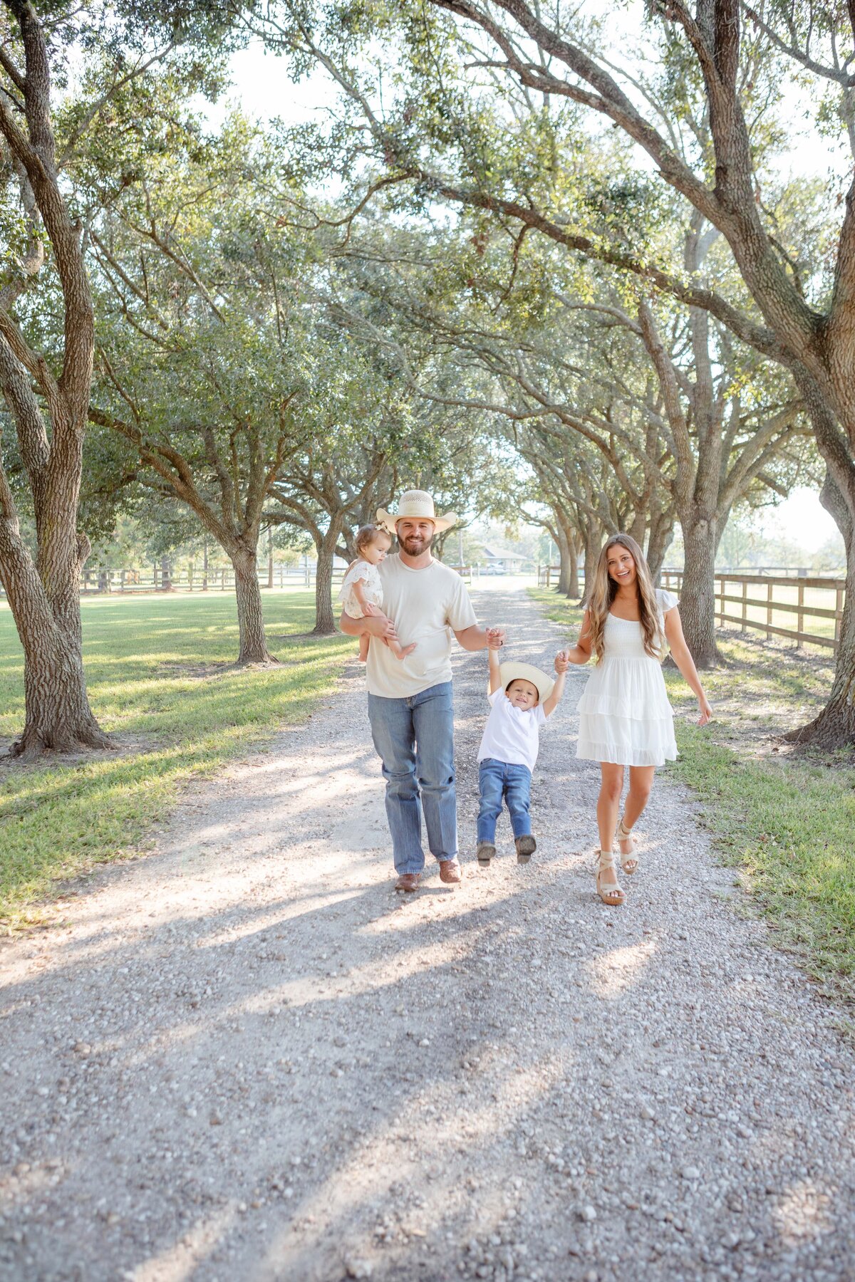 Houston-TX-fall-mini-session-Sweet-P-Farm-Magnolia-and-grace-photography-co-ClaudiaB# (1)-37