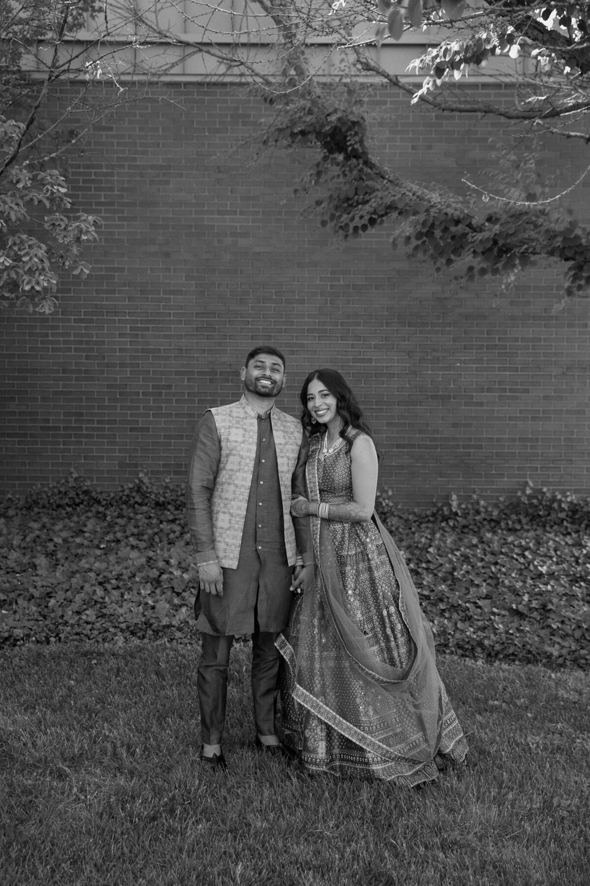 Nichole-Babiez-Photography-wedding-photographer-indian-wedding-photographer-mendhi-sangeet-baraat-luxury-chicago-illinois-marriott-schaumburg-1