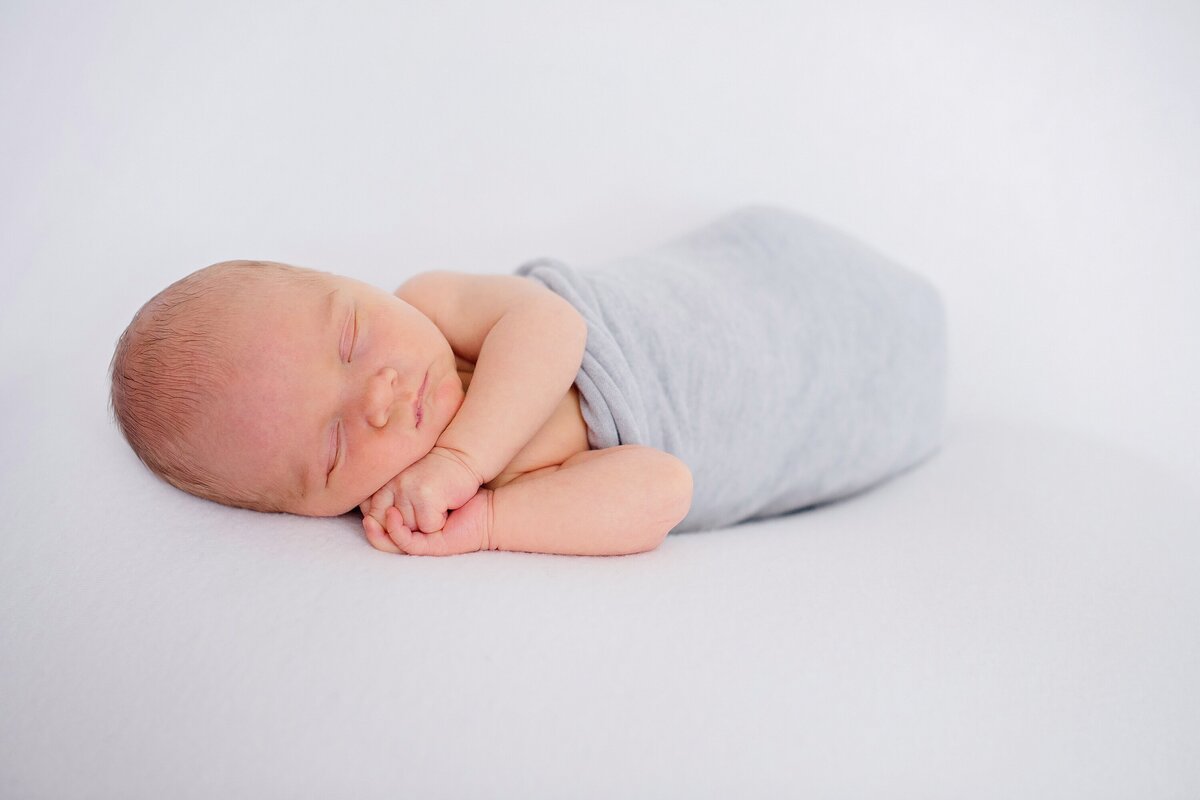 august-newborn-tristate-new-jersey-family-newborn-maternity-photographer_0448