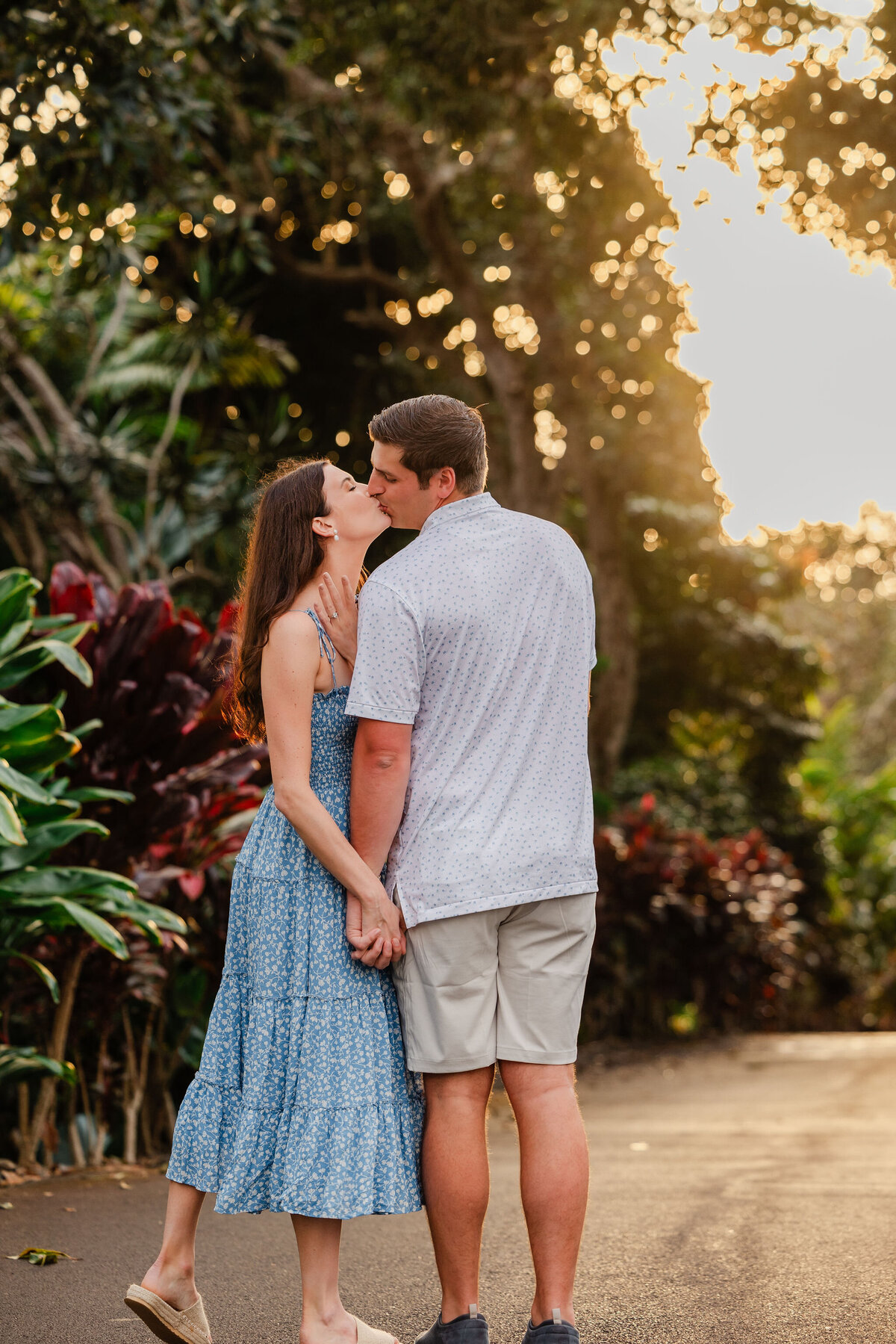Hawaii-Engagement-Photos-Holualoa-Inn (82)