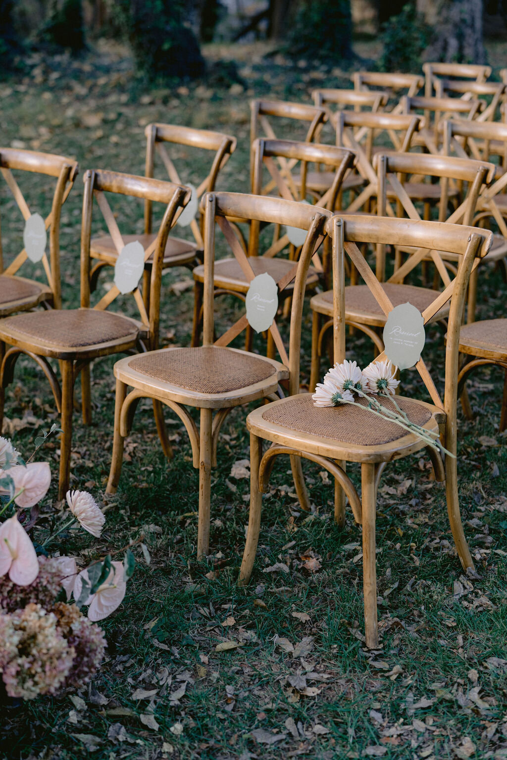 NikkiSanterre_EastCoastLuxuryWeddingPhotographer_CaitieHanrahan_KeswickHallWedding_Jac&Zach-198