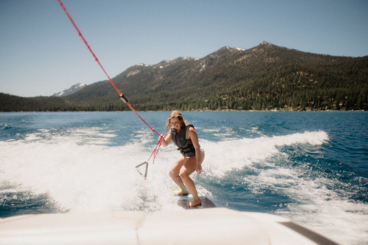 220 Lake Tahoe Elopement Photographer_California elopement_Adventure elopement photographer_Hiking_Lisa & Adam-9887