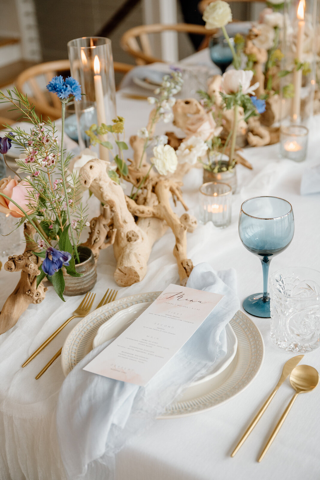 mystic-ct-coastal-wedding-flowers-tableware-rentals-petals-_-plates-18