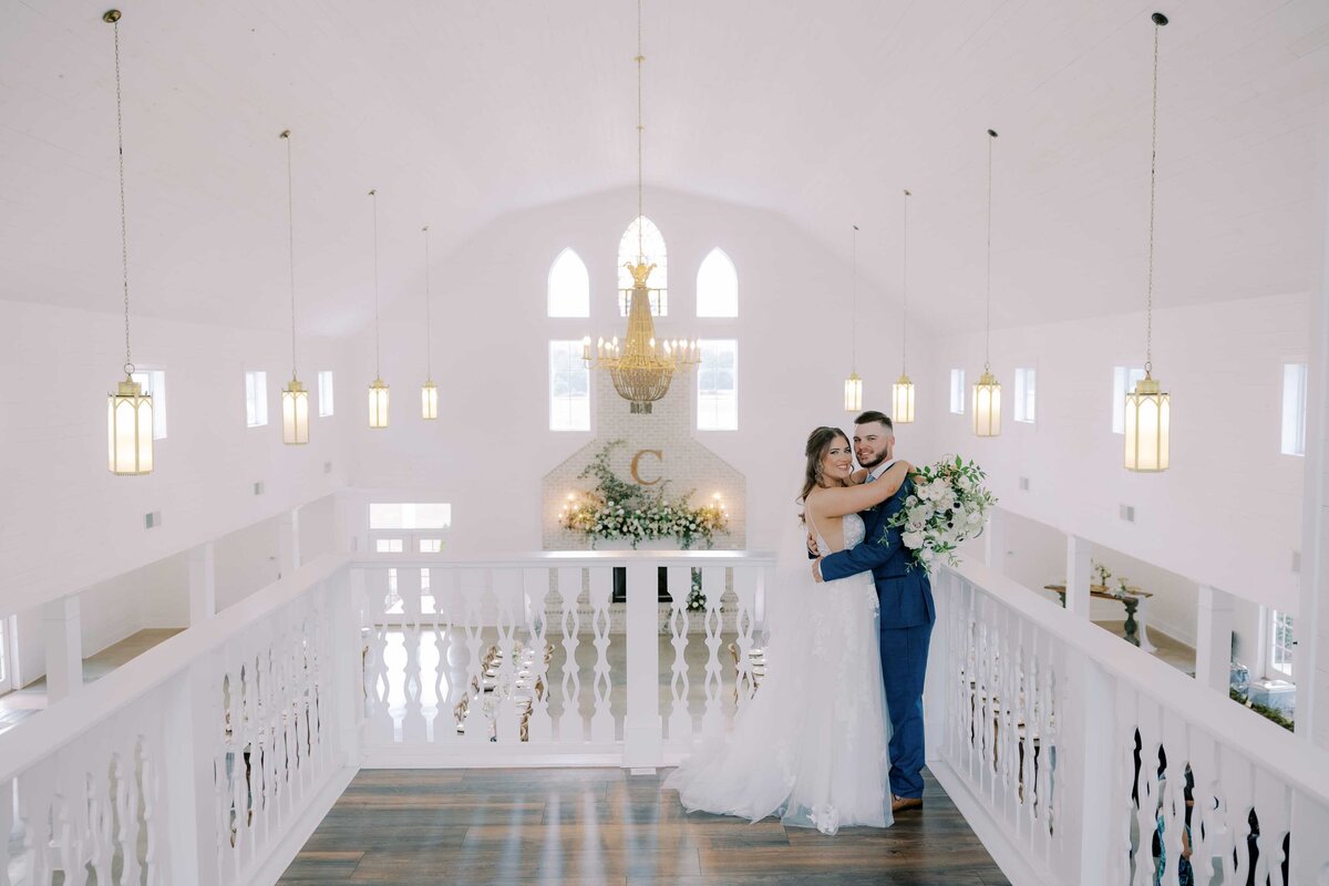 HarvestHollowWeddingCleghornPortraits-17