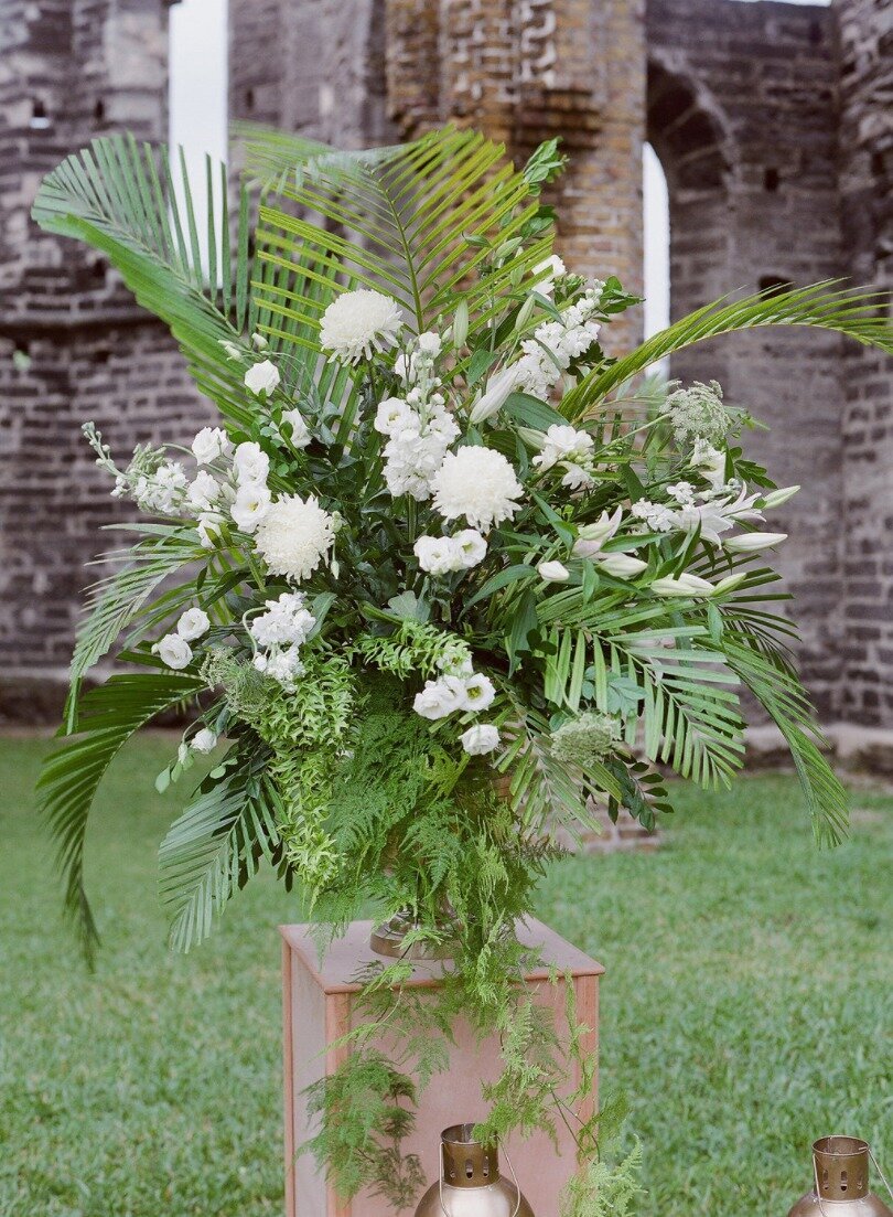 Style-Me-Pretty-Wedding-Shoot-Bermuda-Dasfete-11