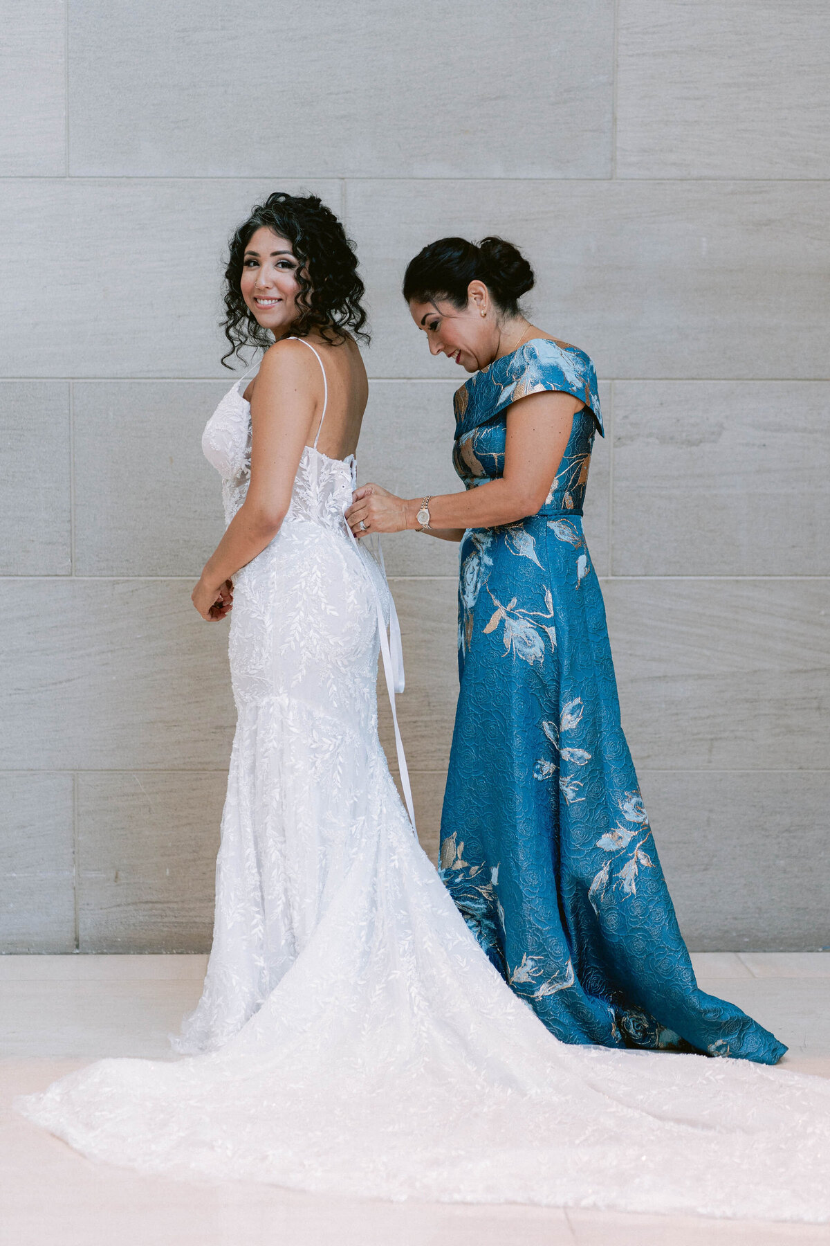 Luxury Wedding at The MEyerson Symphony Center in Downtown Dallas