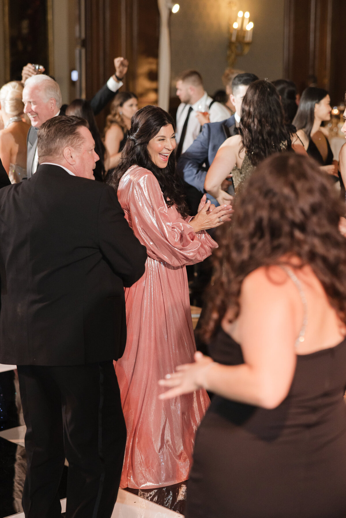 philadelphia-union-league-luxury-wedding-94