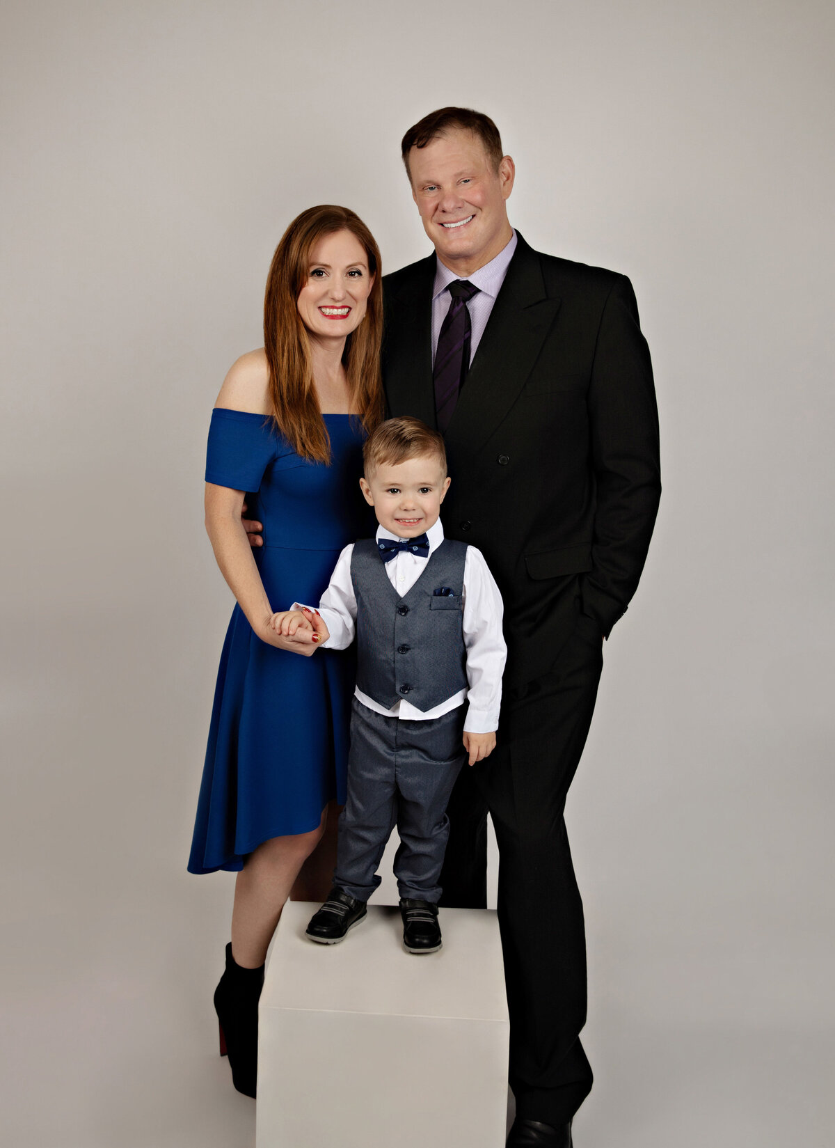 familybirthdaynewbornboyamilynewborngirlfirstbirthdayportraiturephotographystudioportraitsnewborngirlboyfamilyEvaMaganaPhotographychildphotographer (12 of 13)