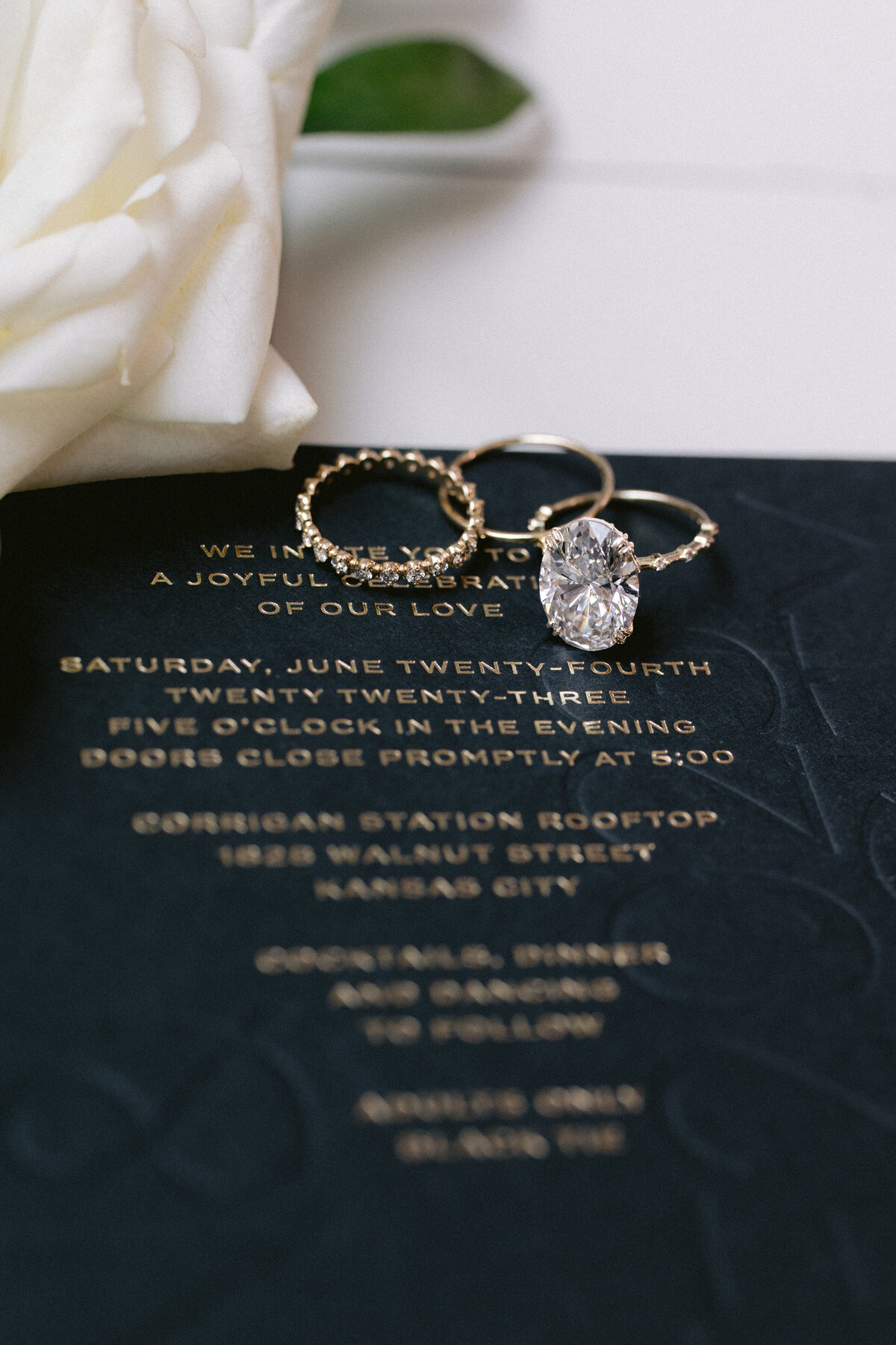 Kansas City Rooftop Wedding - Hunter Hennes Photography_0001