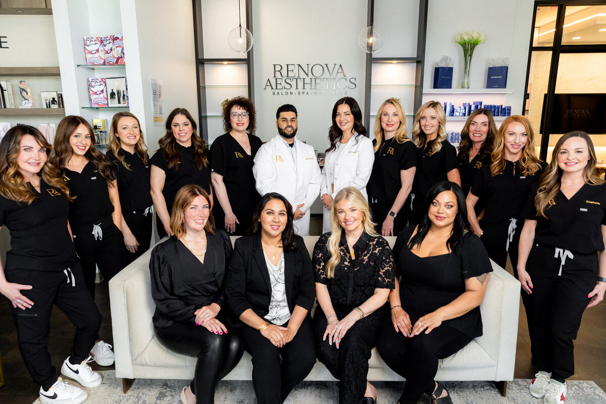 Renova Aesthetics - Group Photo- (6)