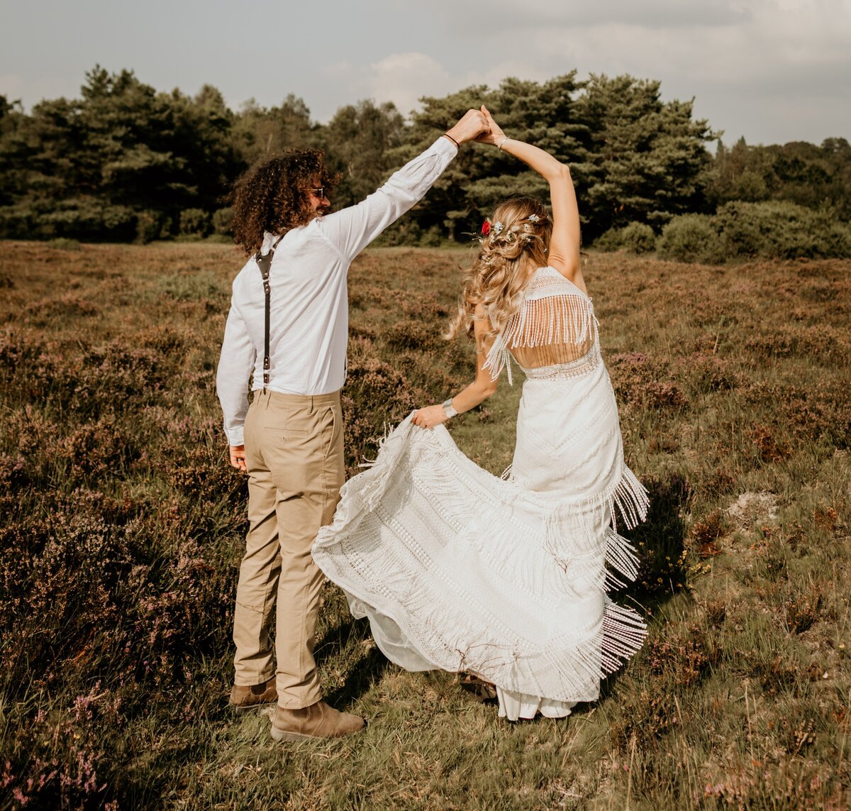 Bristol-Wedding-Photographer-farm-festival-wedding-403