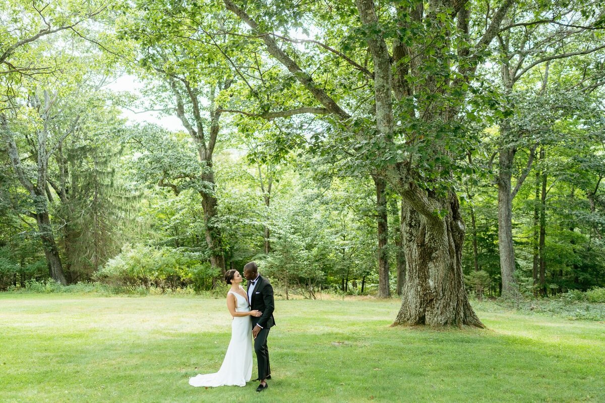 outdoor-bride-and-groom-Carey-Institute-Wedding-Catskills-Wedding-Planner-Canvas-Weddings-